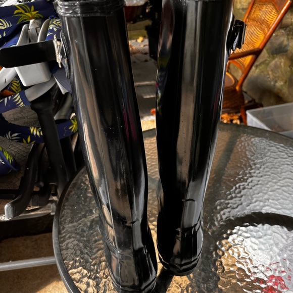 Hunter Tall Black Boot - Picture 2 of 4